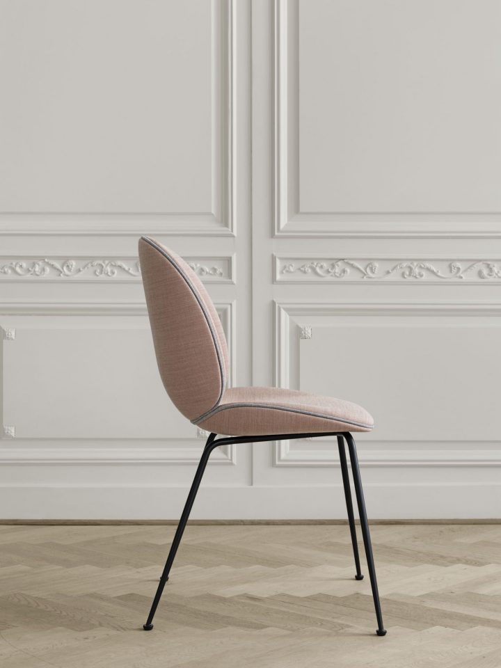 Gubi – Beetle chair