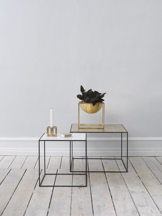 By Lassen – Twin tables