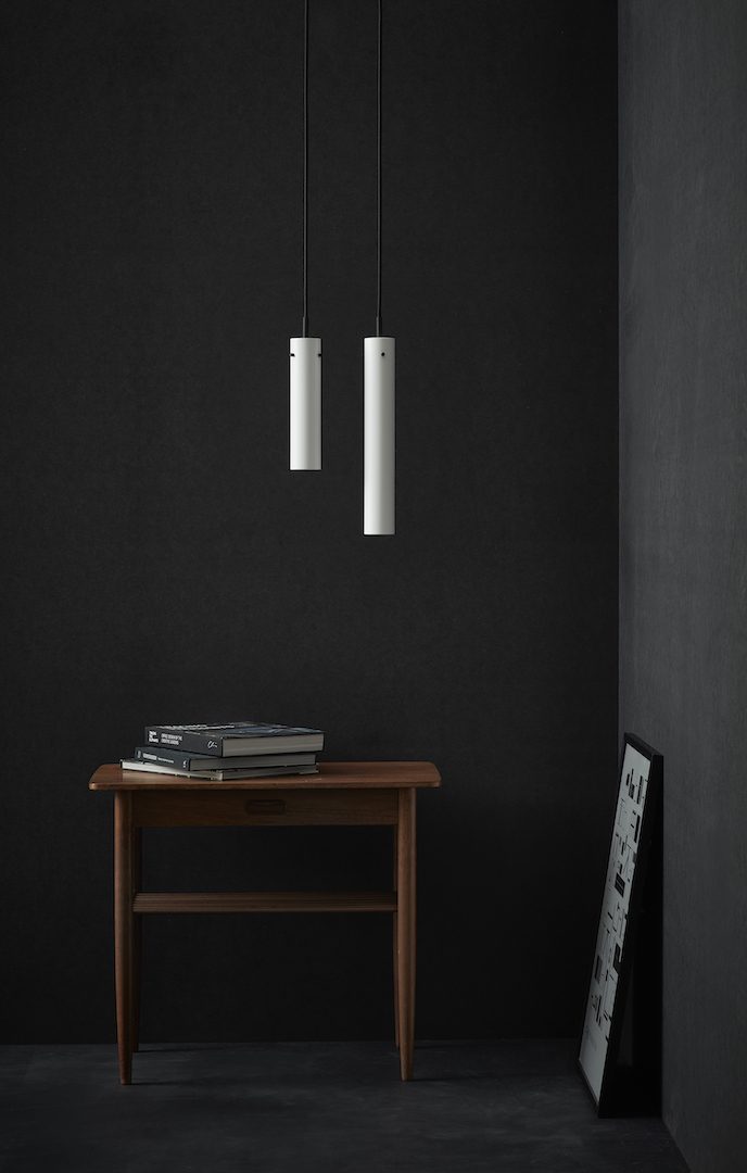 fm2014_pendant_5-5cm_white_lifestyle_rewired_01